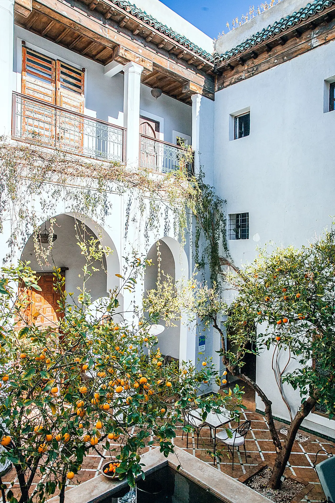Patio verdoyant d’une maison d’exception